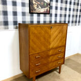 Scandinavian buffet secretary