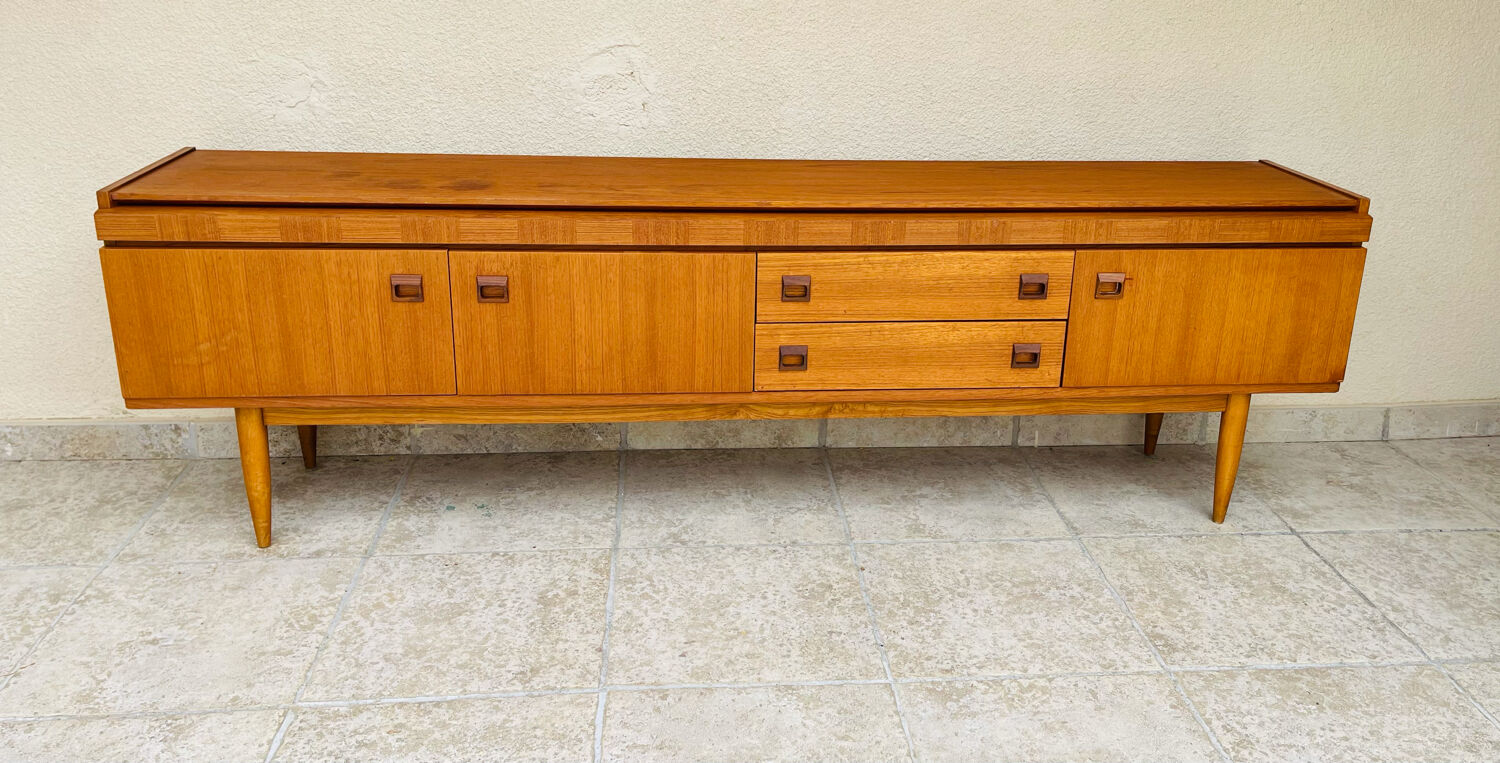 Scandinavian teak row