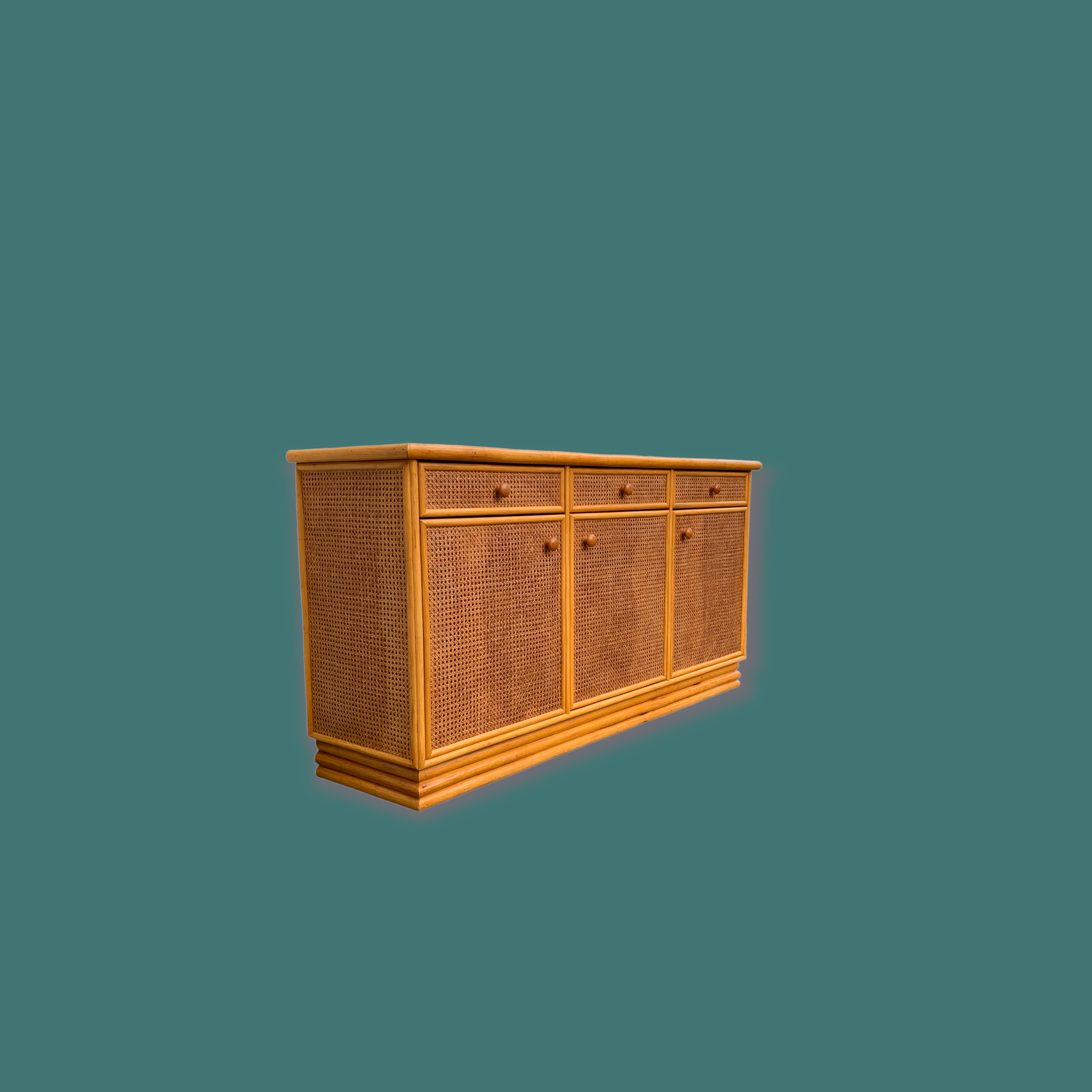 Vintage buffet in bamboo and cannage 1970