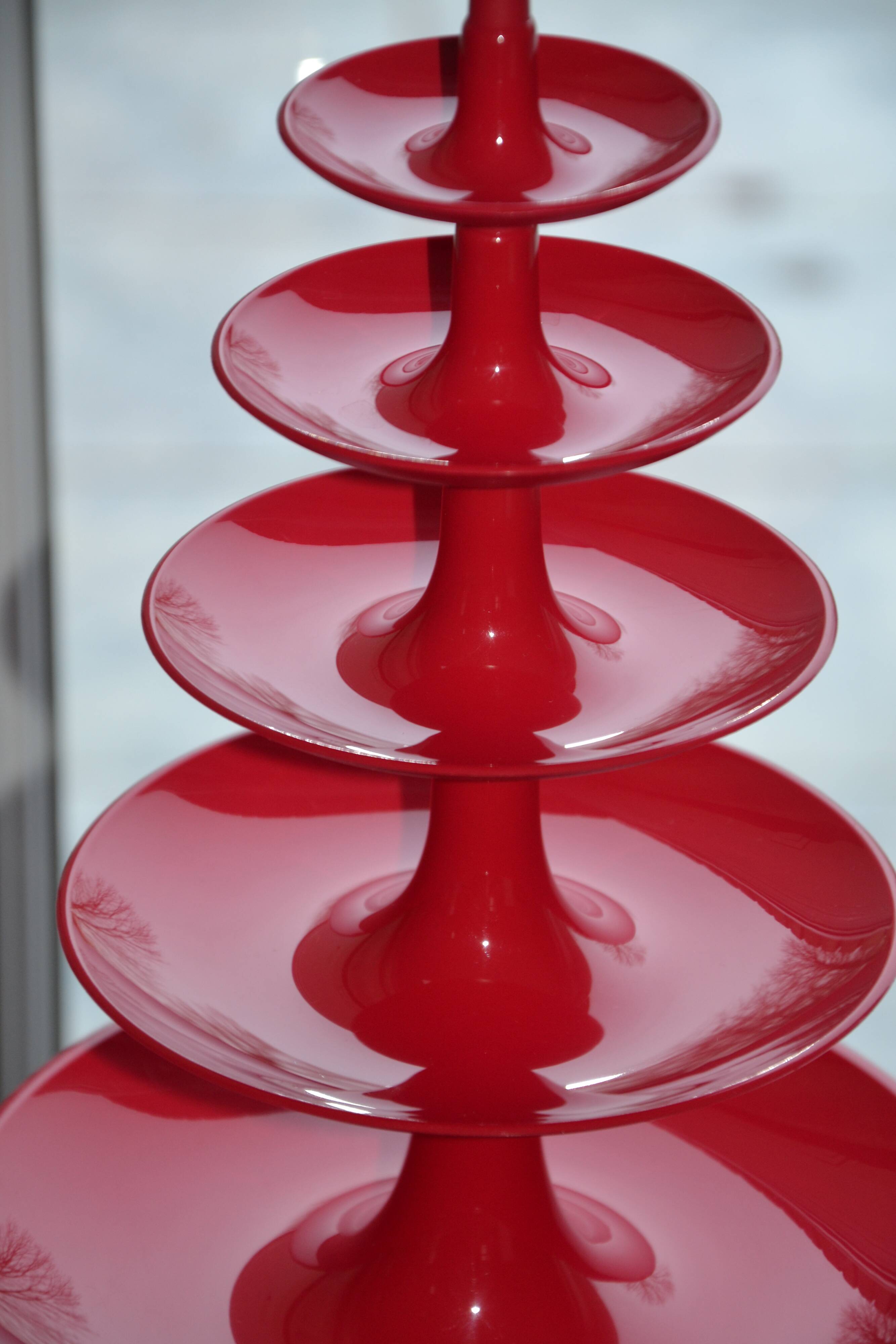 Babel tower/fruit or dessert stand