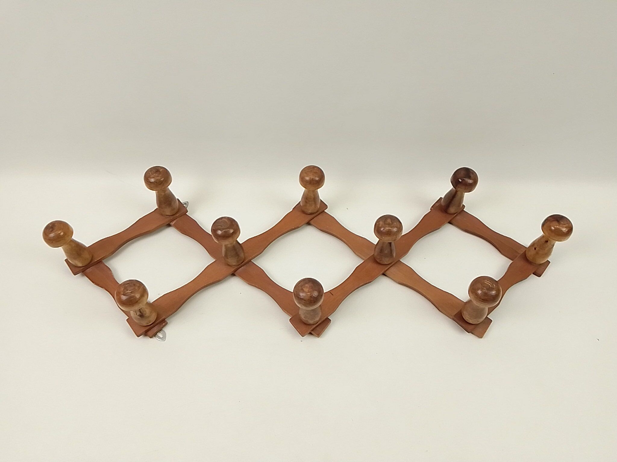 Rustic accordion coat holder 10 hooks