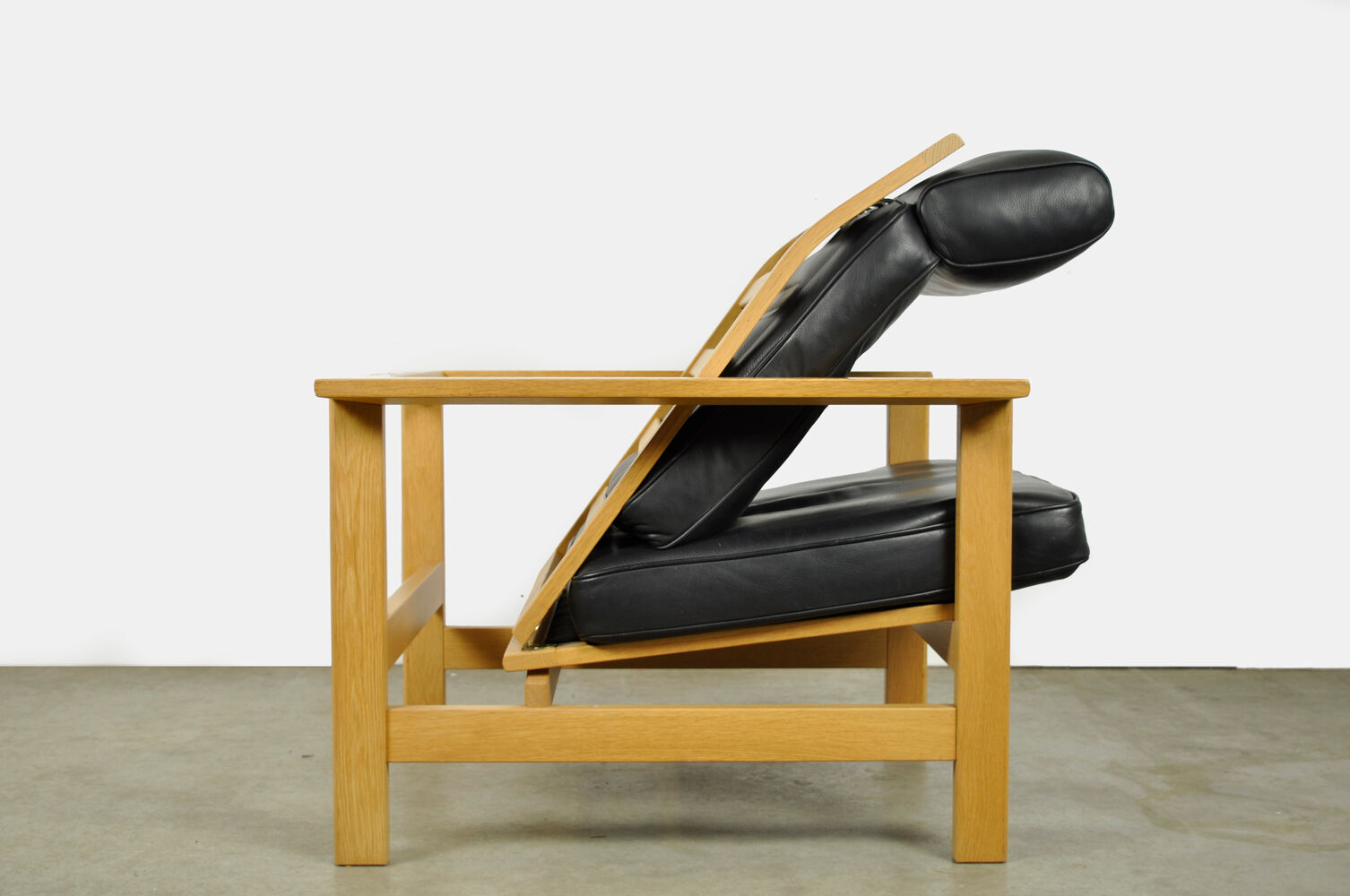 Lounge chairs, model 2461, designed by Søren Holst and produced by Frederica Stolefabrik, Denmark