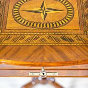 Table de couture antique Louis Philippe avec plateau marqueté, 1860