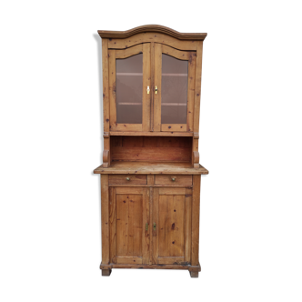 Solid pine croaking buffet