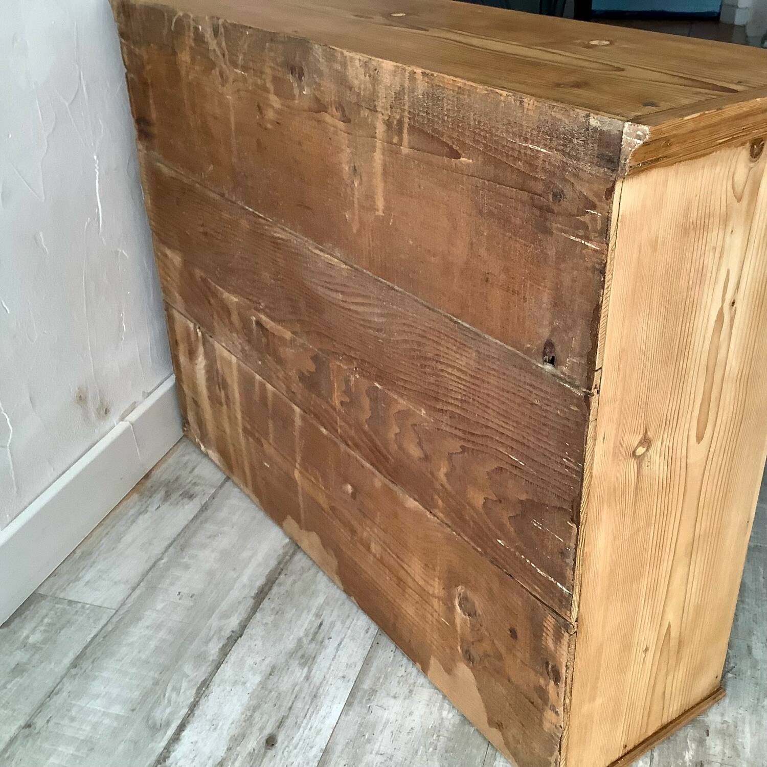 Parisian buffet dresser