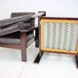 Paire de fauteuils scandinaves en cuir des années 1960