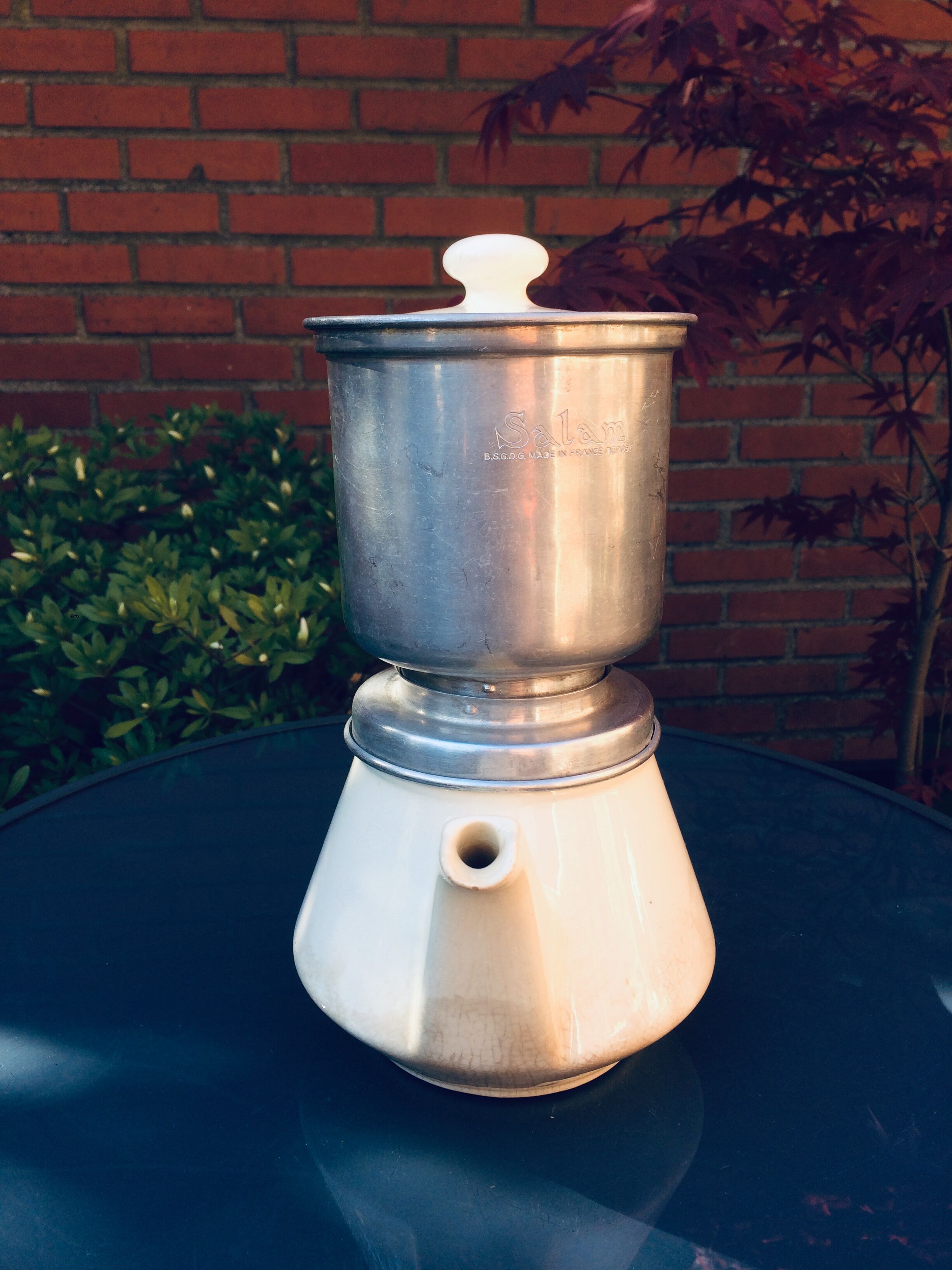 Ancienne cafetière mécanique en faïence et filtre en acier - Villeroy et Boch