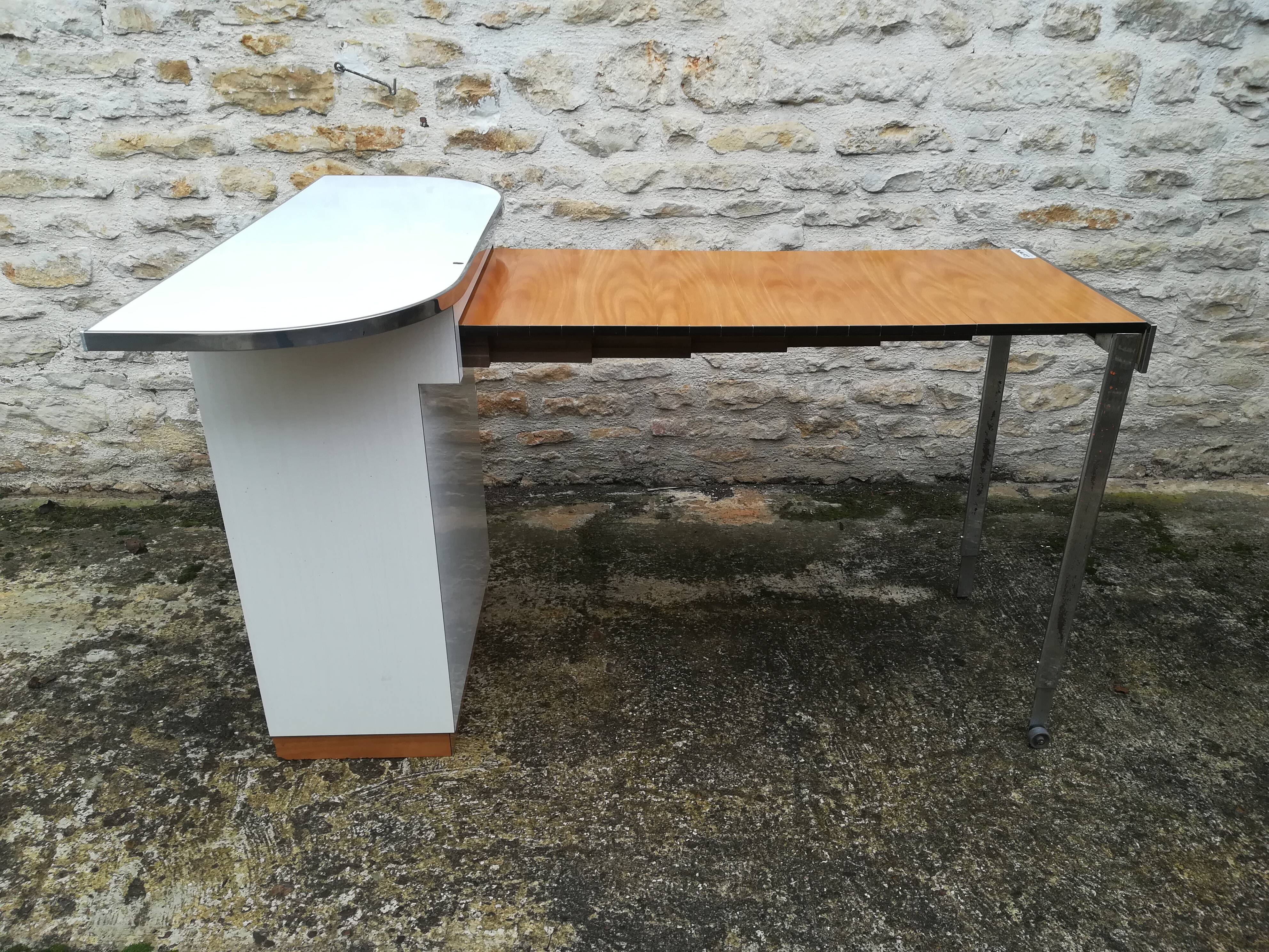 modular or retractable formica wall table
