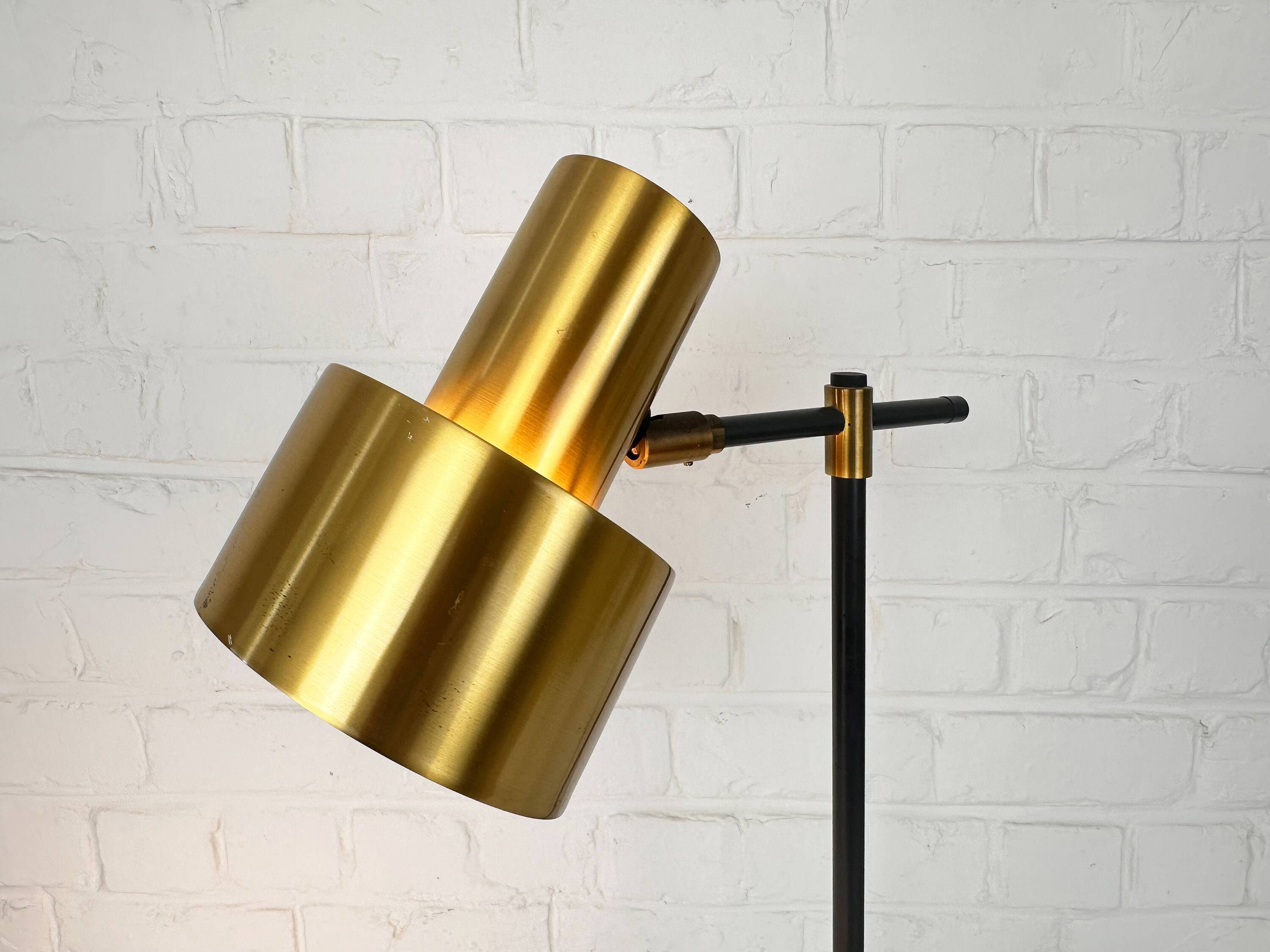 Desk lamp "Lento" Jo Hammerborg, Fog & Mørup, Brass, Denmark, 1960