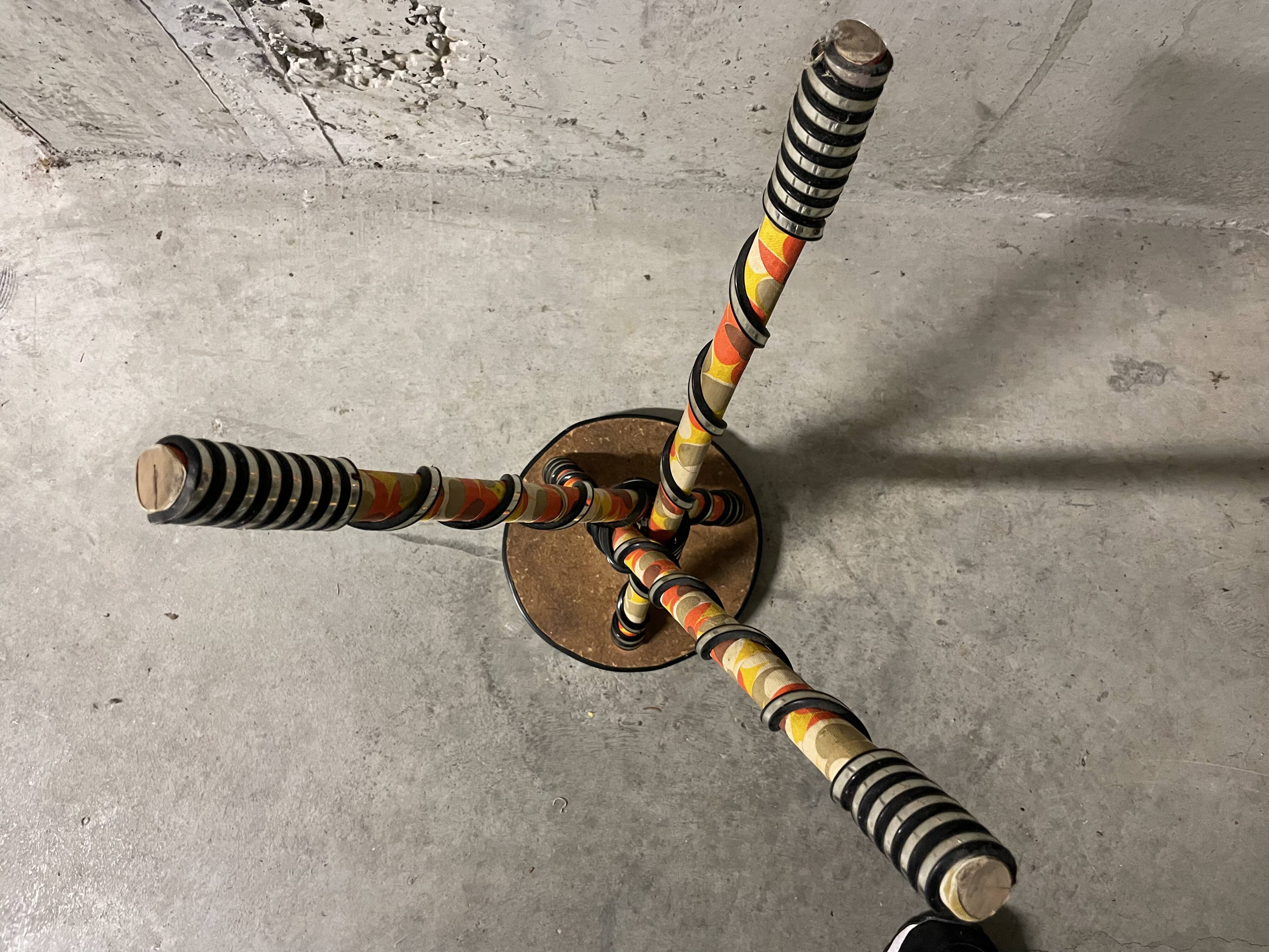 Kitsch pedestal table from the 70s