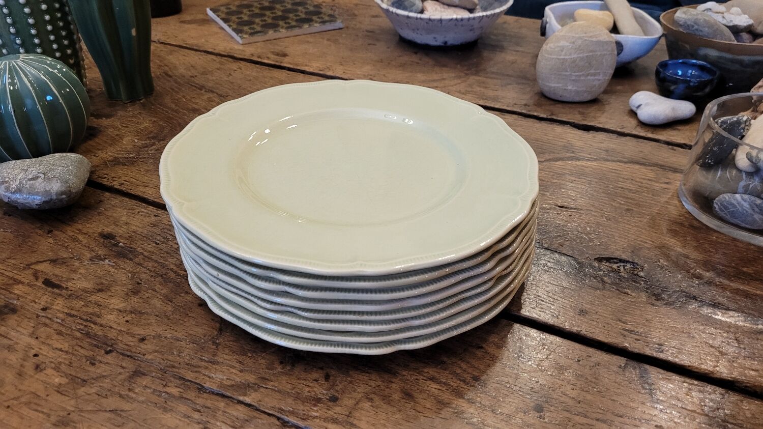 Longchamp flat plates