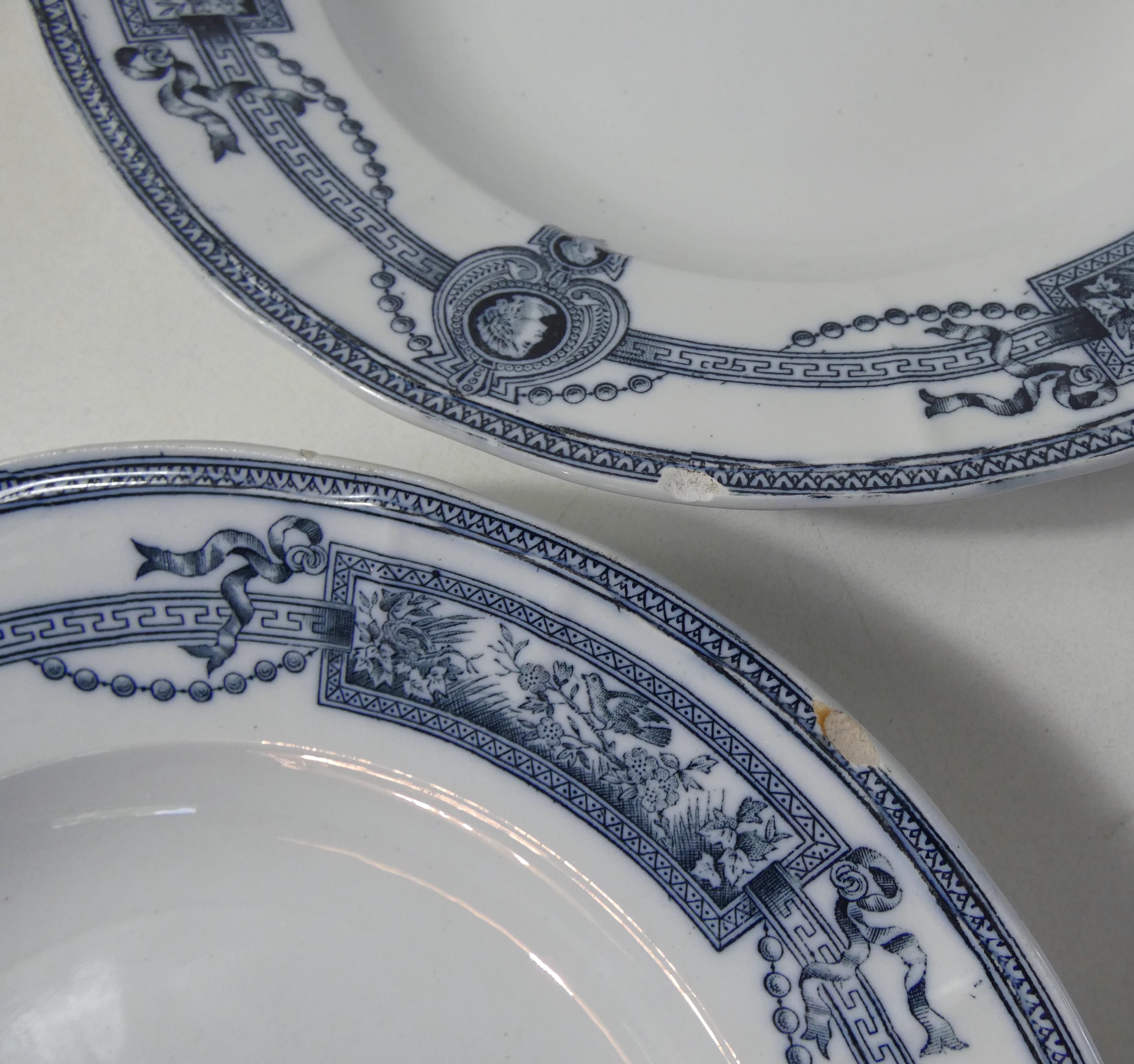 Iron earth 3 hollow plates medaillon