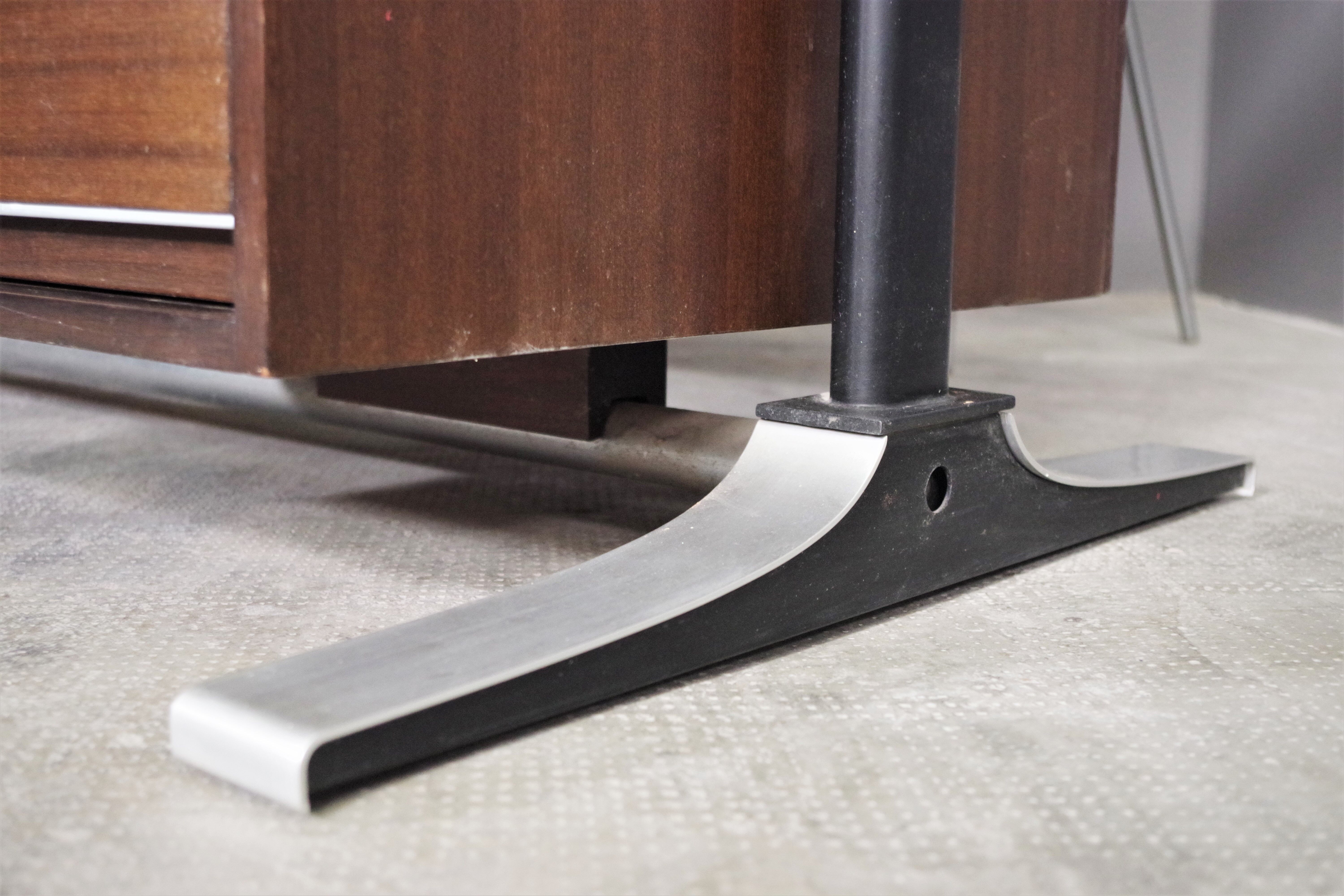 Desk and two chairs by Fantoni, 1960, set of 3