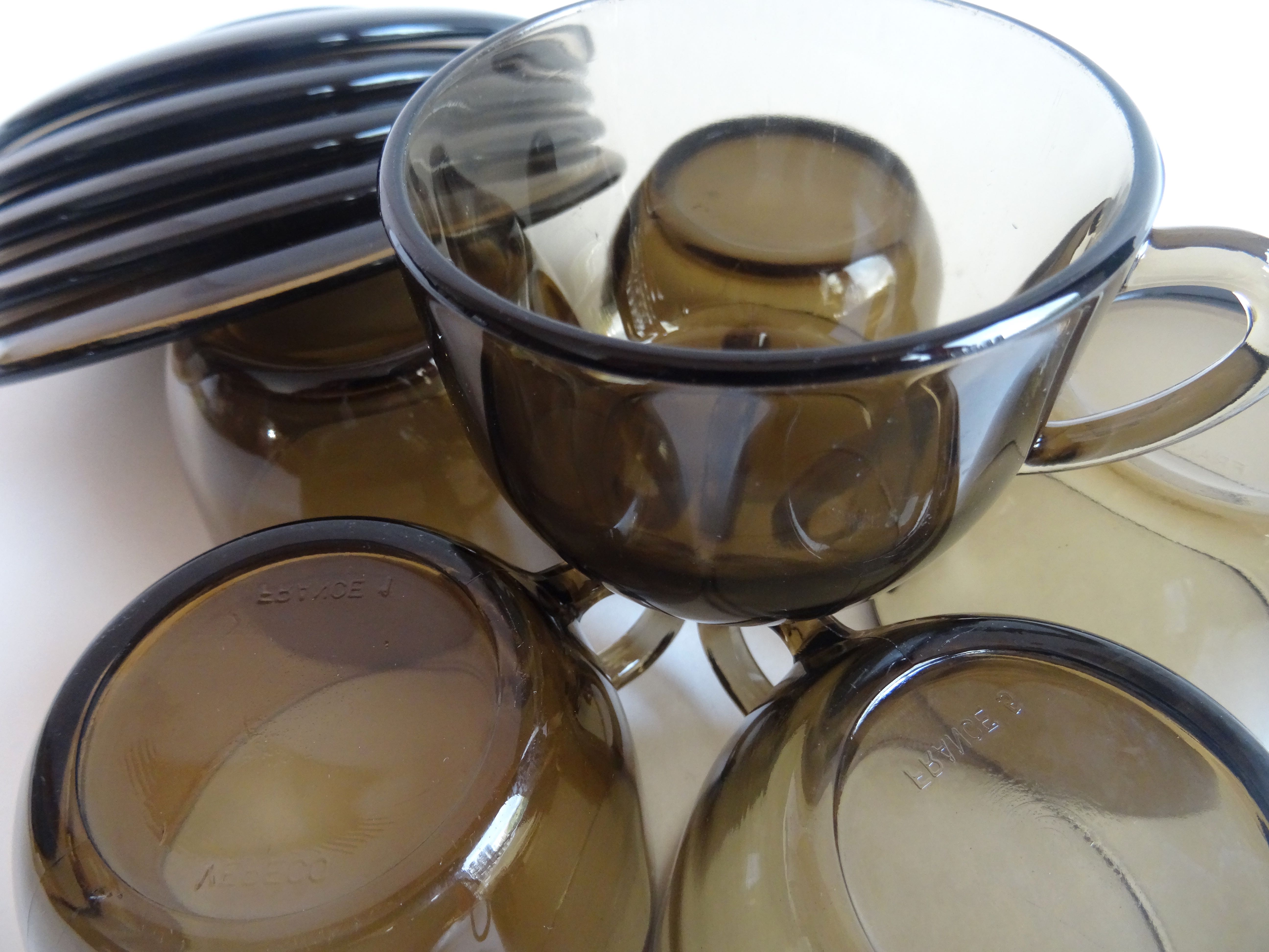 Brown Vereco coffee cups