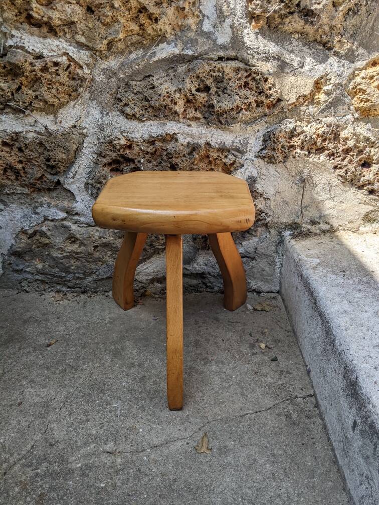 Vintage tripod plant stand stool Scandinavian decoration slow craftsmanship