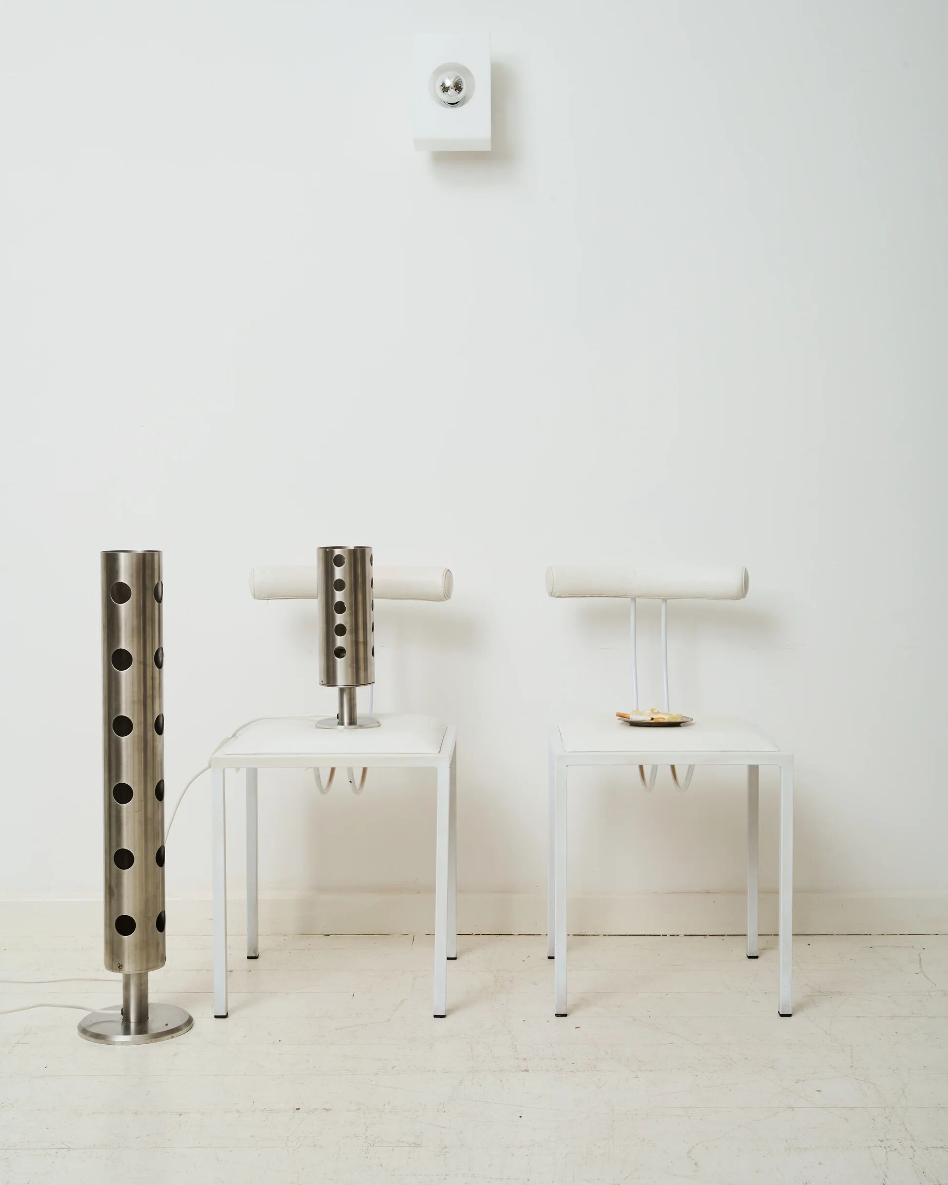 Paire de chaises post moderne, Artelano, 1980s