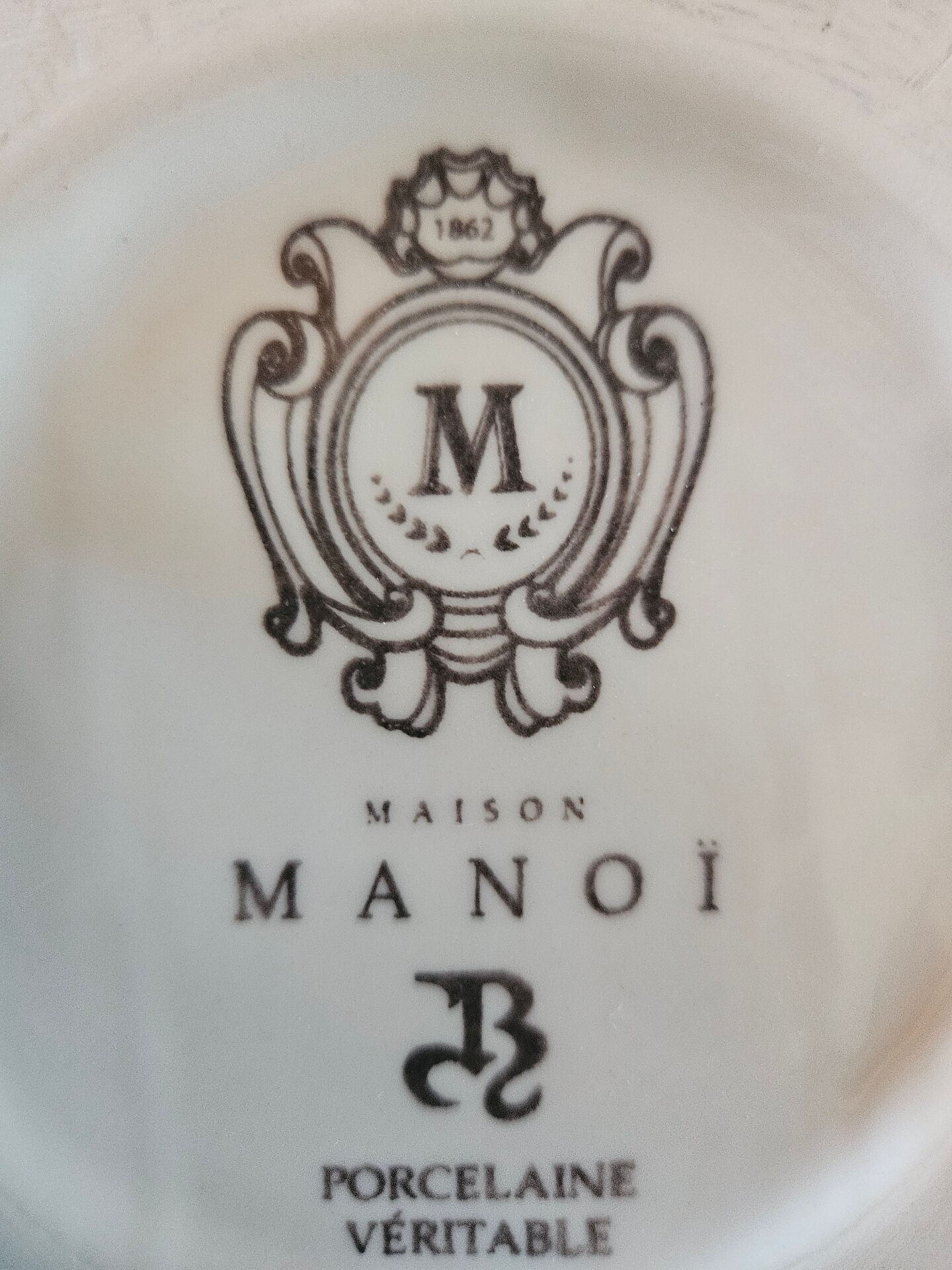 Pichet en porcelaine de Limoges "Ornements" – Maison Manoï (Grand modè