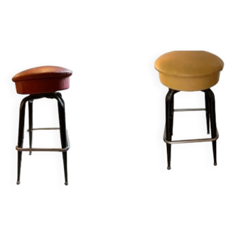 Set of two bar stools
