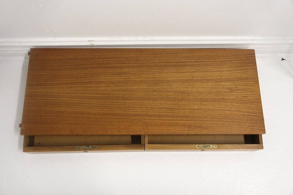 Scandinavian teak shelving unit "String", Kajsa and Nils Strinning, Sweden, 1950