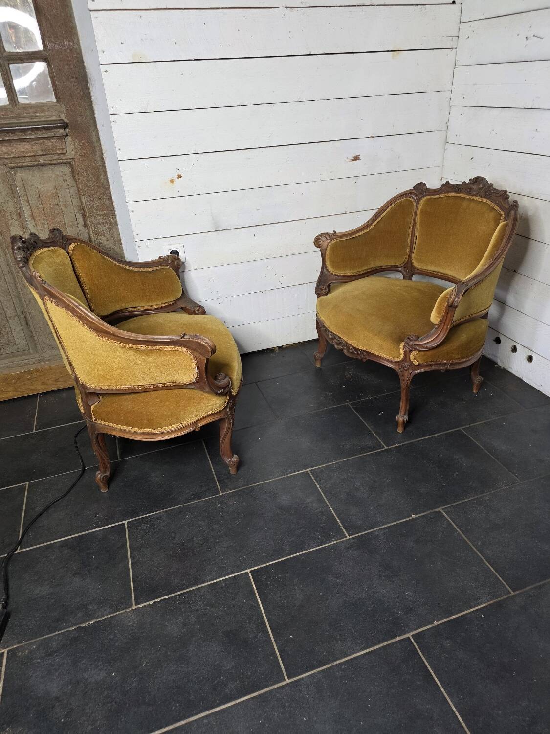 Paire de fauteuils marquise style Louis XV