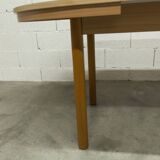 Modernist convertible oval table set and 4 matching chairs 1990
