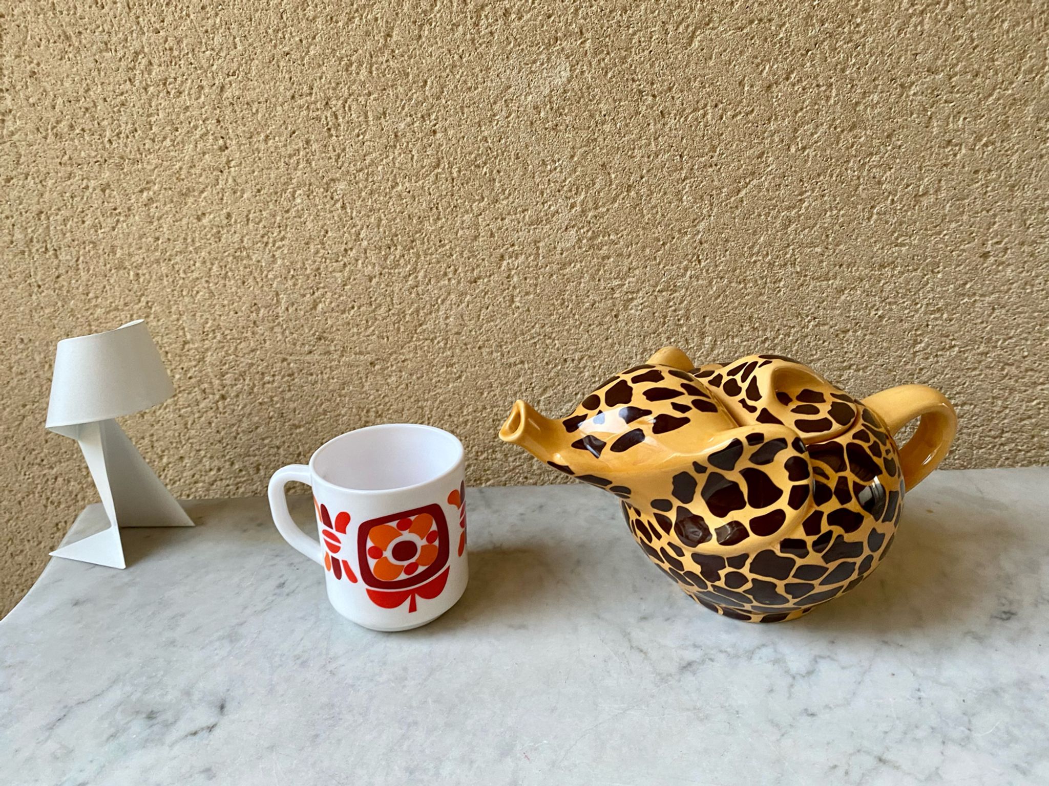 Teapot elephant glazed ceramic collector Giraffe 70s-80s