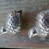 Pair of pepper salt birds
