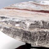 Table basse en hêtre attribuée à Paolo Buffa avec un plateau ovale en onyx rouge