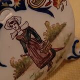 Vase faïencerie Desvres Fourmaintraux 19e siècle