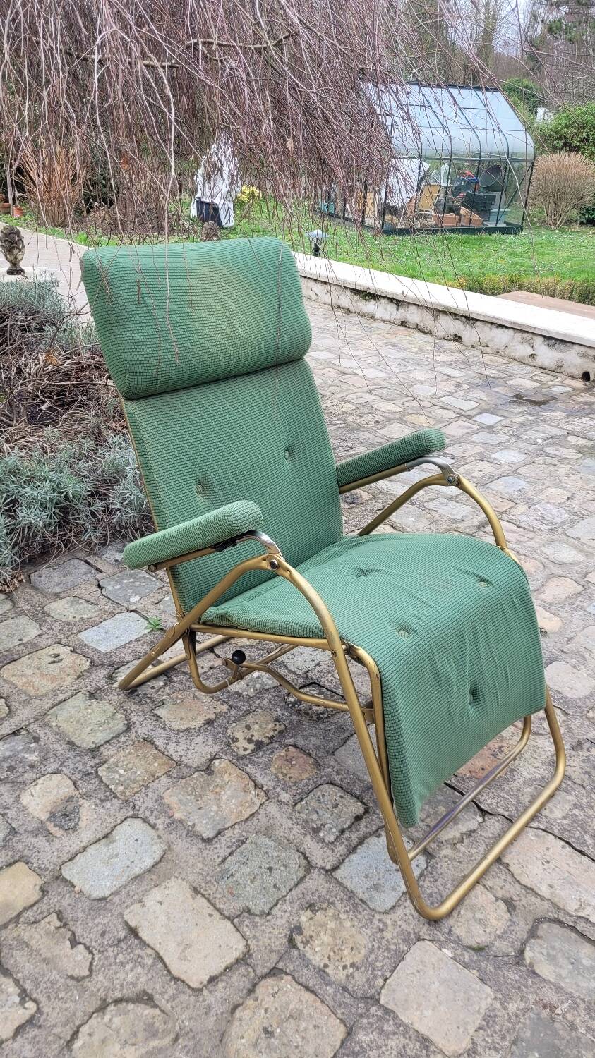 Vintage Lama deckchair