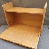 Wall shelf