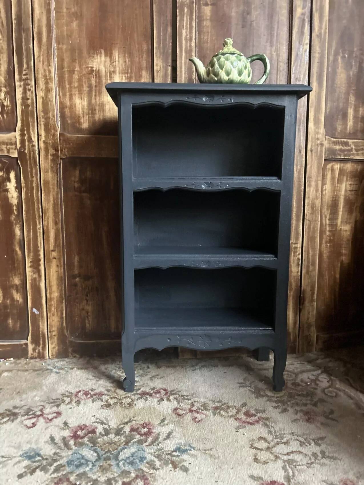 Antique mini oak bookcase – small 19th-century library with slate patina, a lovely rarity.