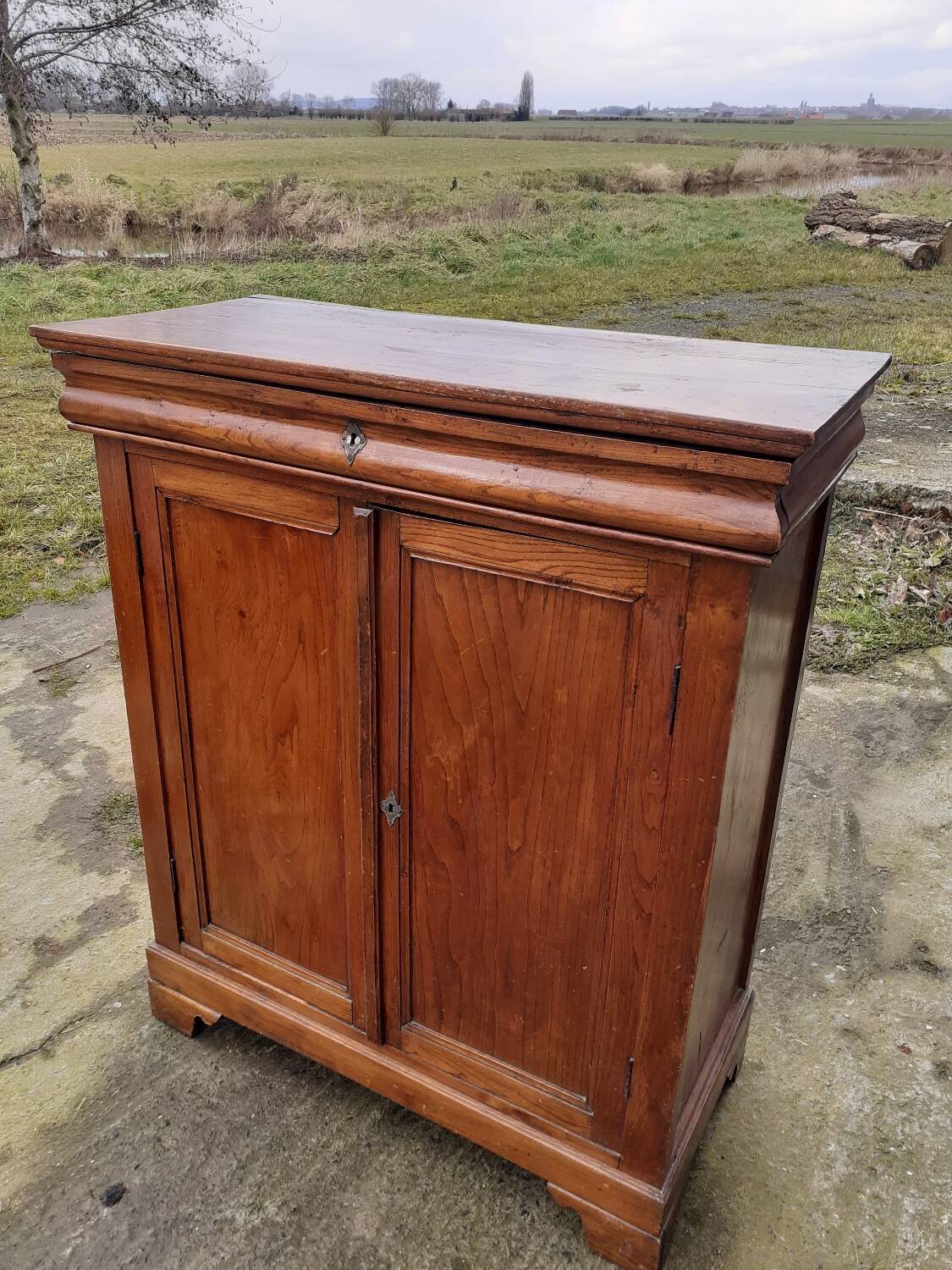 Parisian furniture
