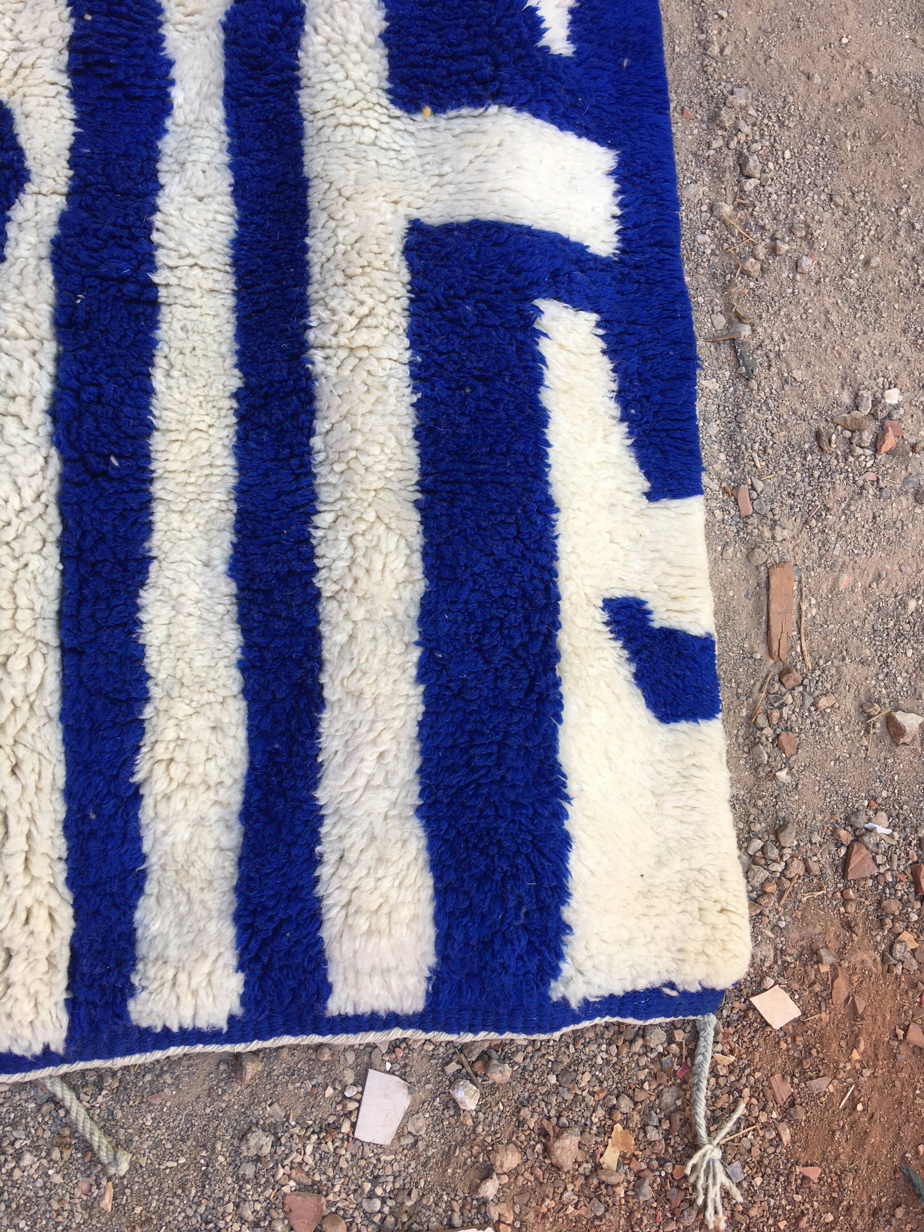 Exceptional Mrirt rug 170 x 114 cm