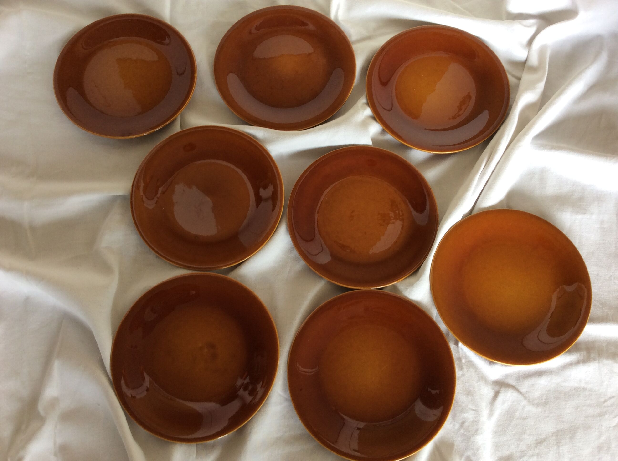 8 vintage dessert plates