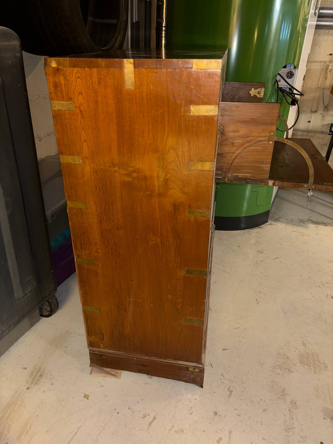 Commode marine