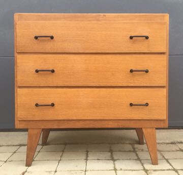Commode vintage