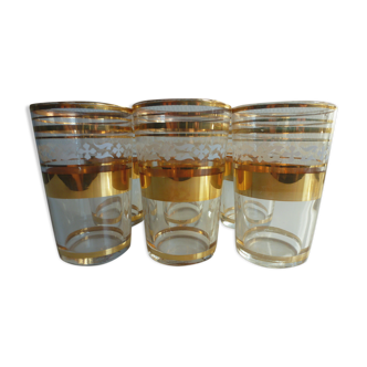 6 verres à liqueur