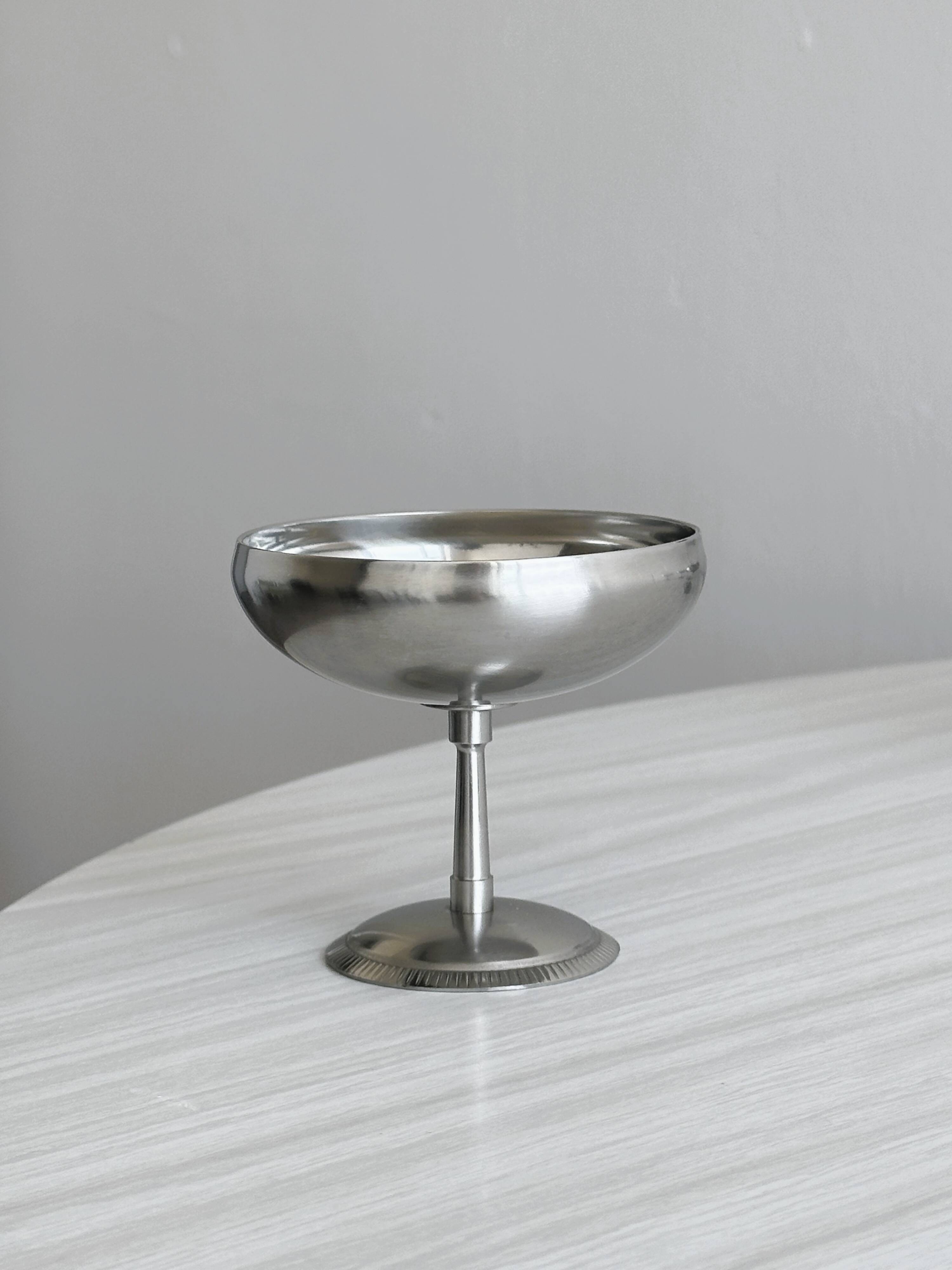 6 Letang Remy stainless steel footed cups