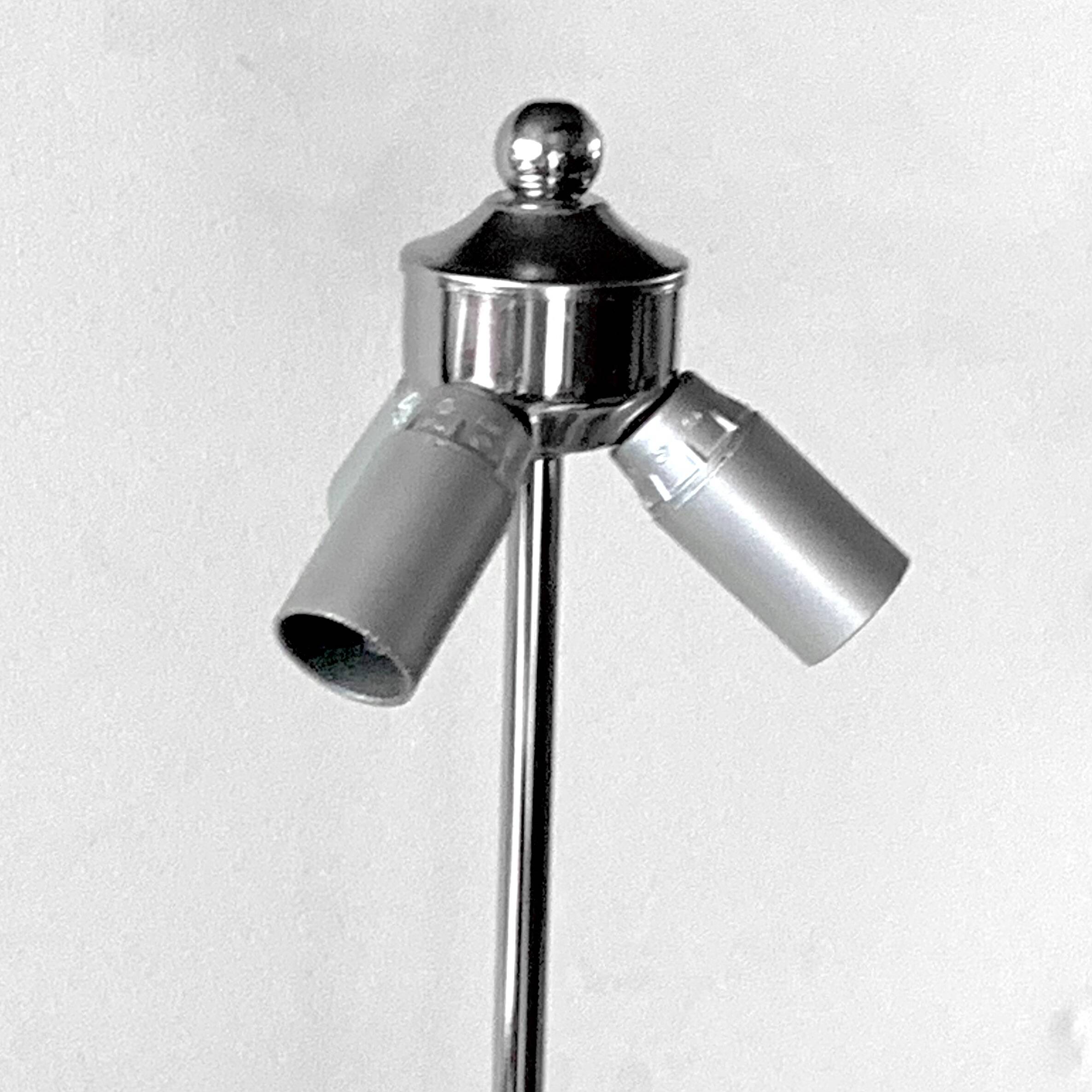 Large vintage floor lamp base in chrome metal and brushed aluminum