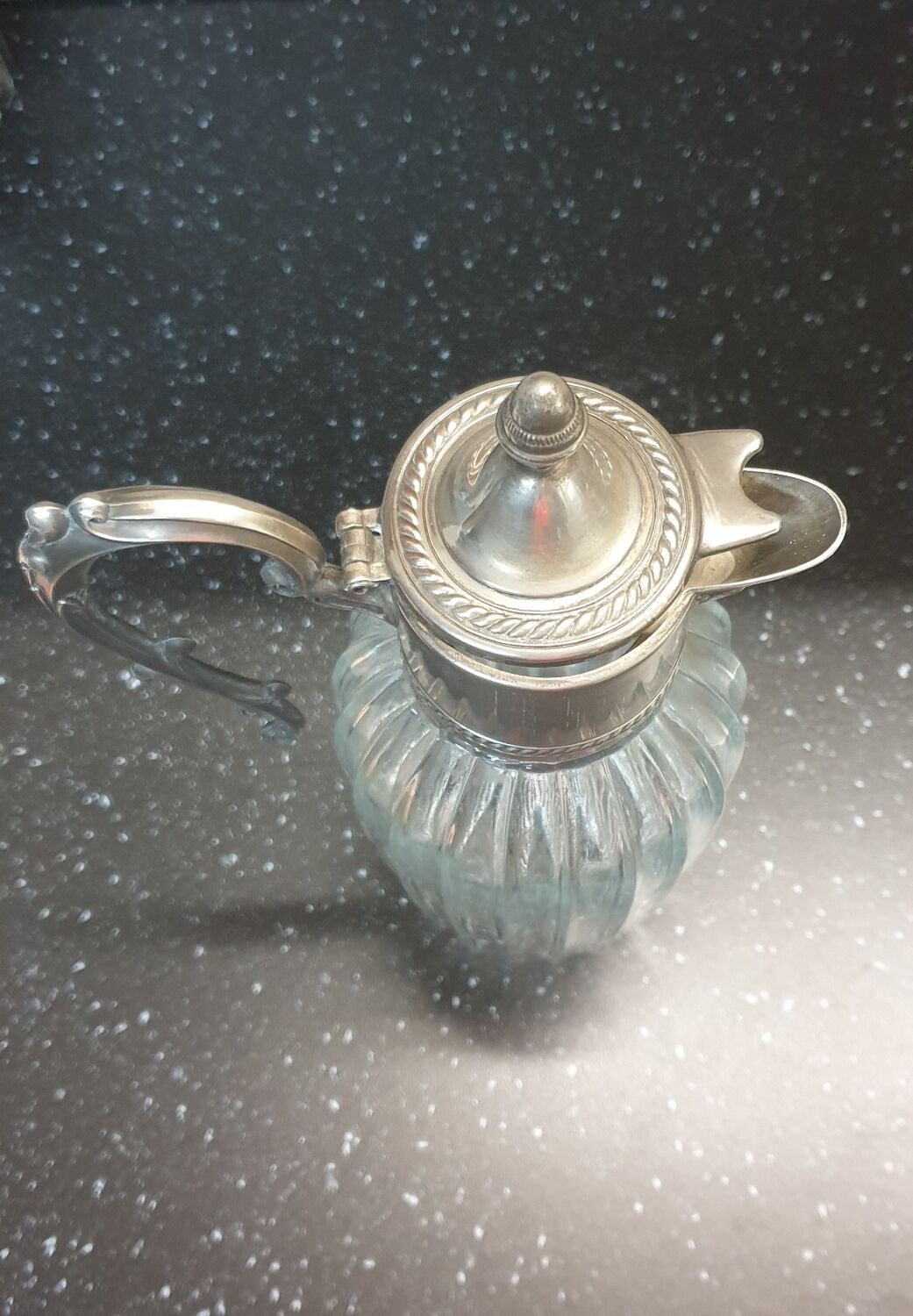 Ewer-style decanter