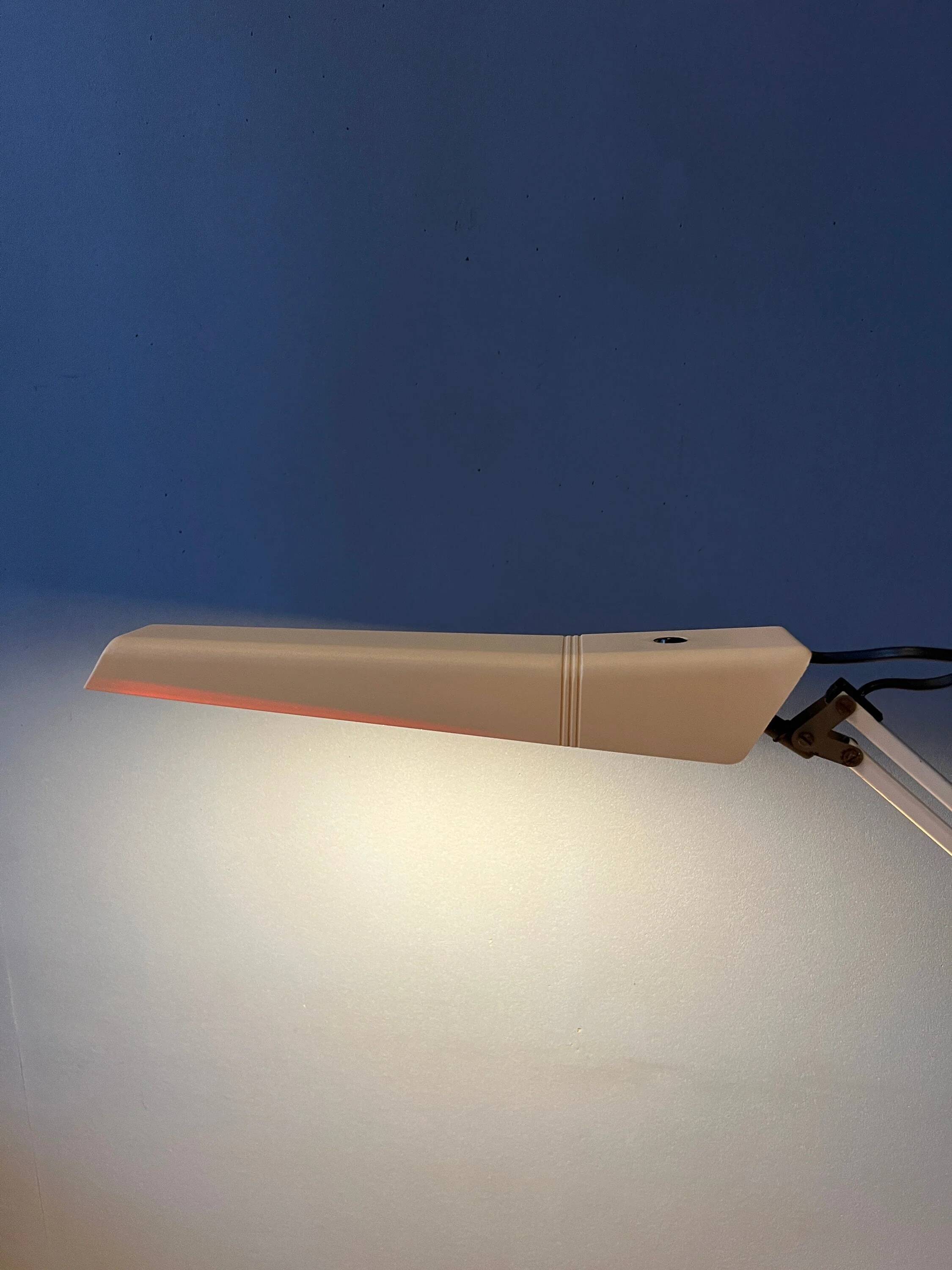 Lampe de bureau vintage avec mécanisme de pince