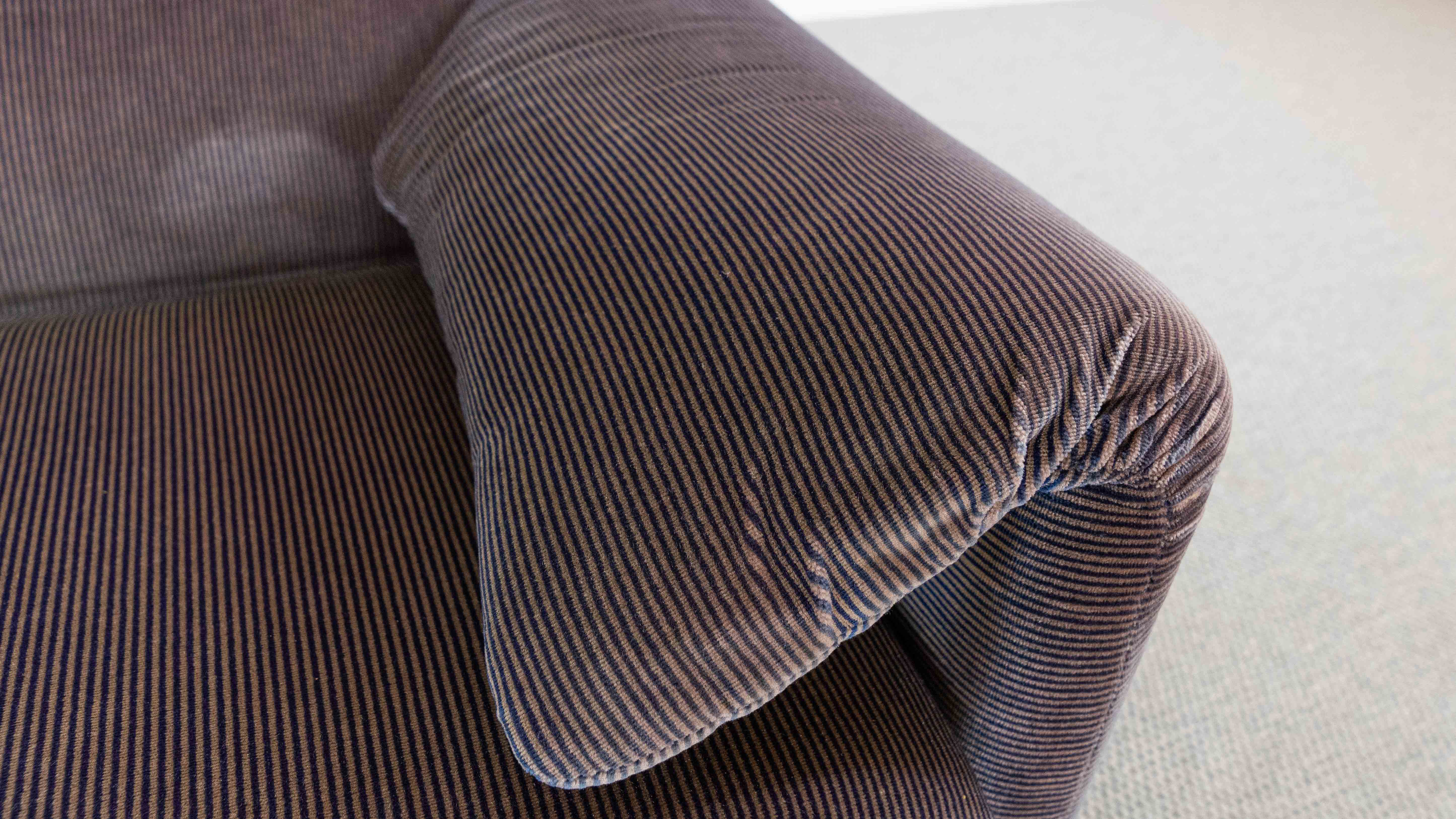 Maralunga 3-seater sofa by vico magistretti for cassina, italy