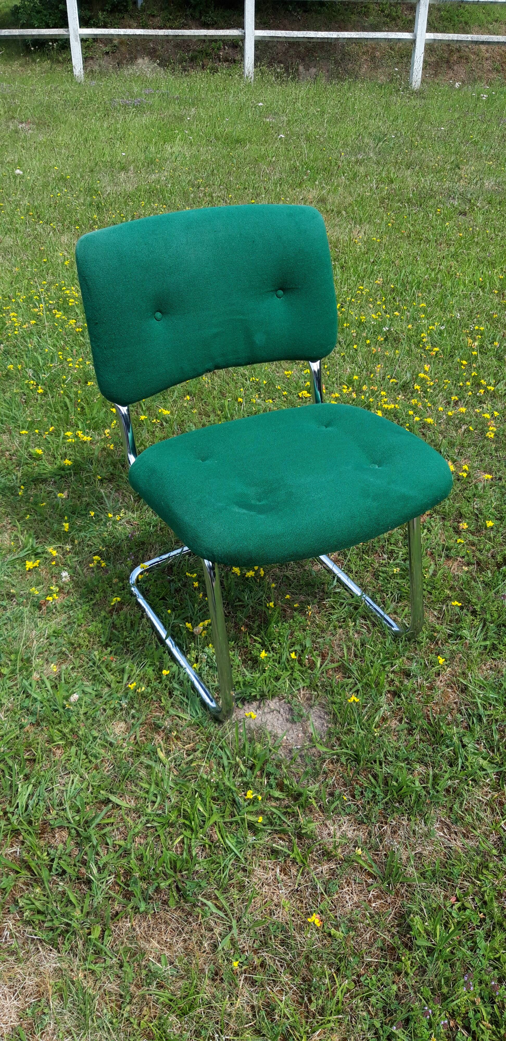 Chaise Stafor Steelcase verte