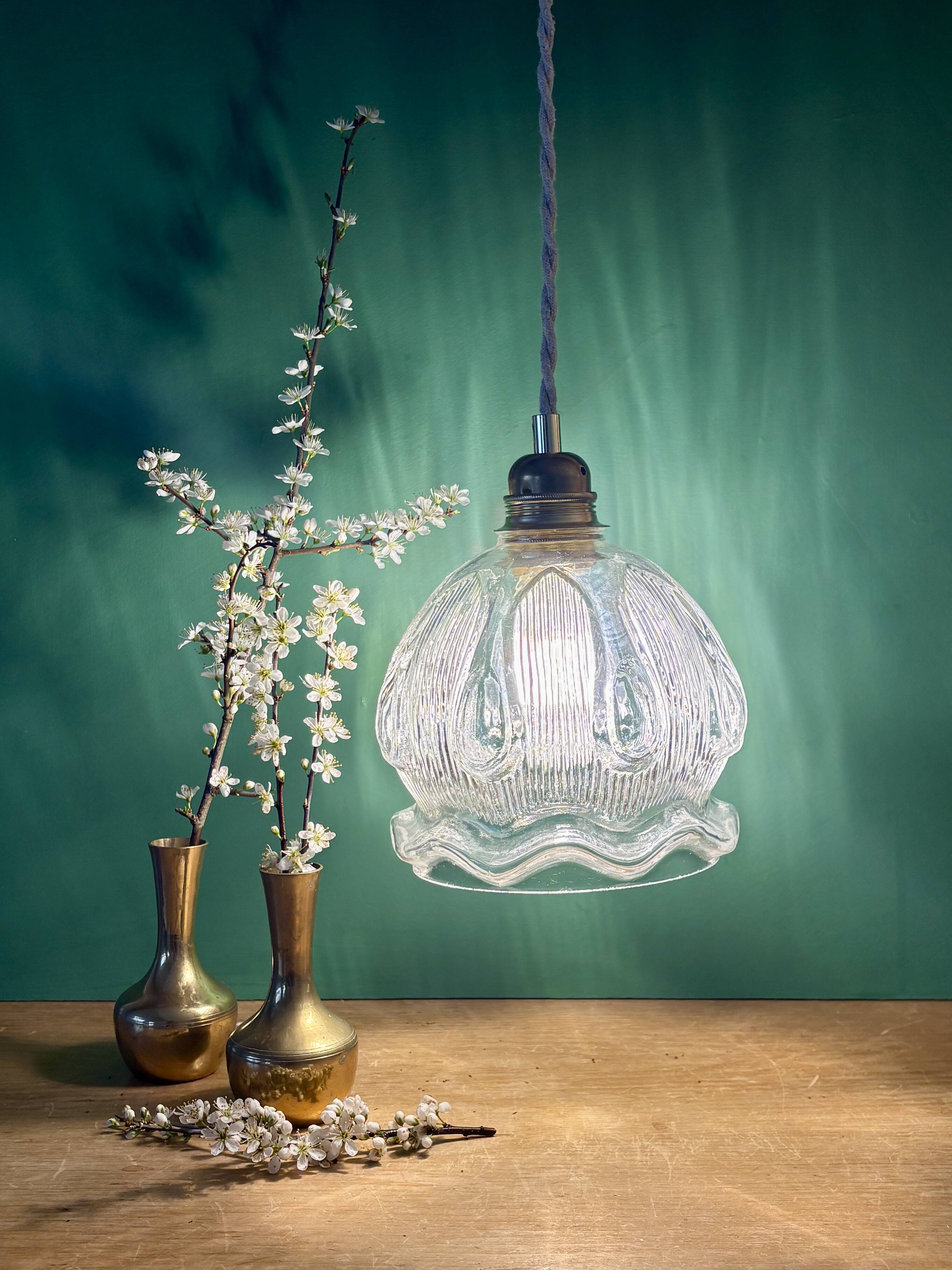 Vintage transparent glass suspension globe