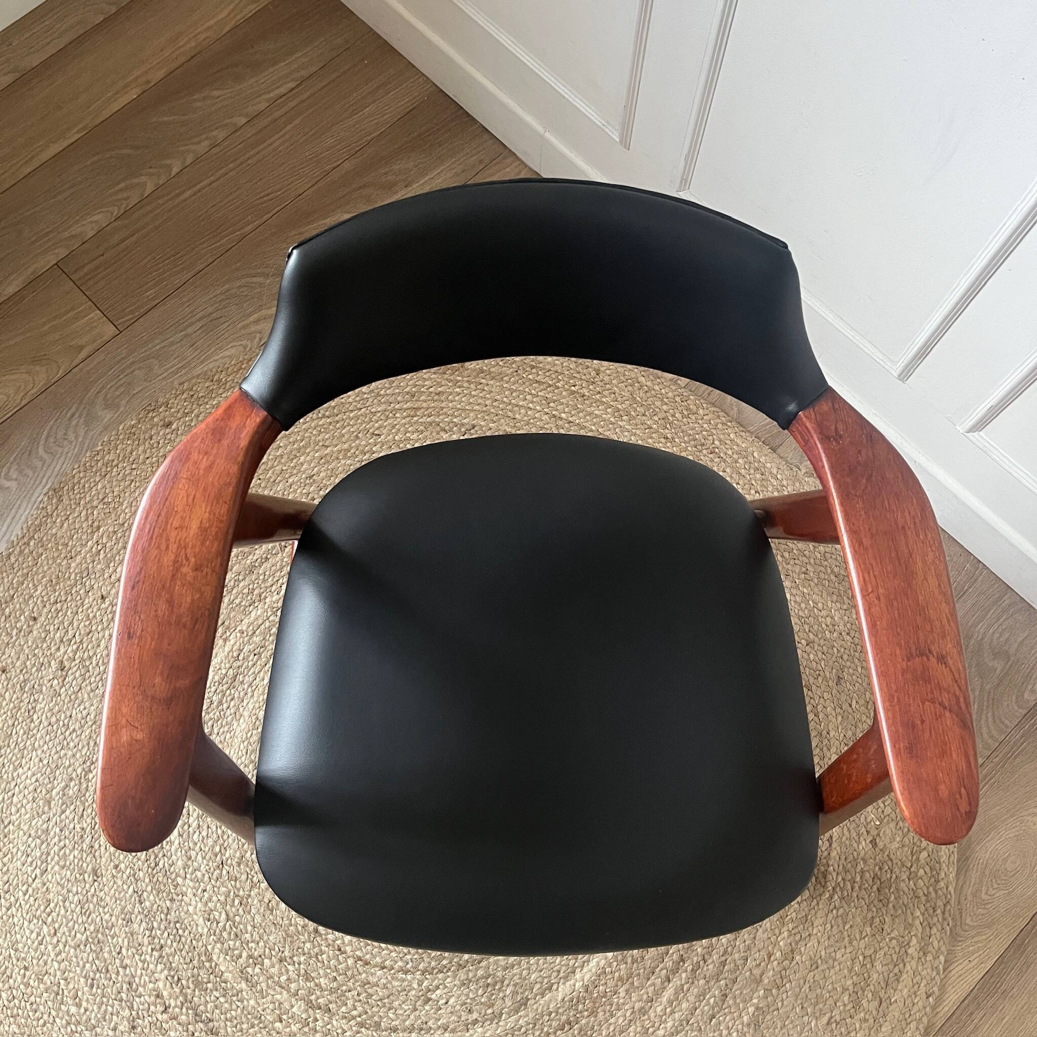 Fauteuil scandinave Kirkegaard