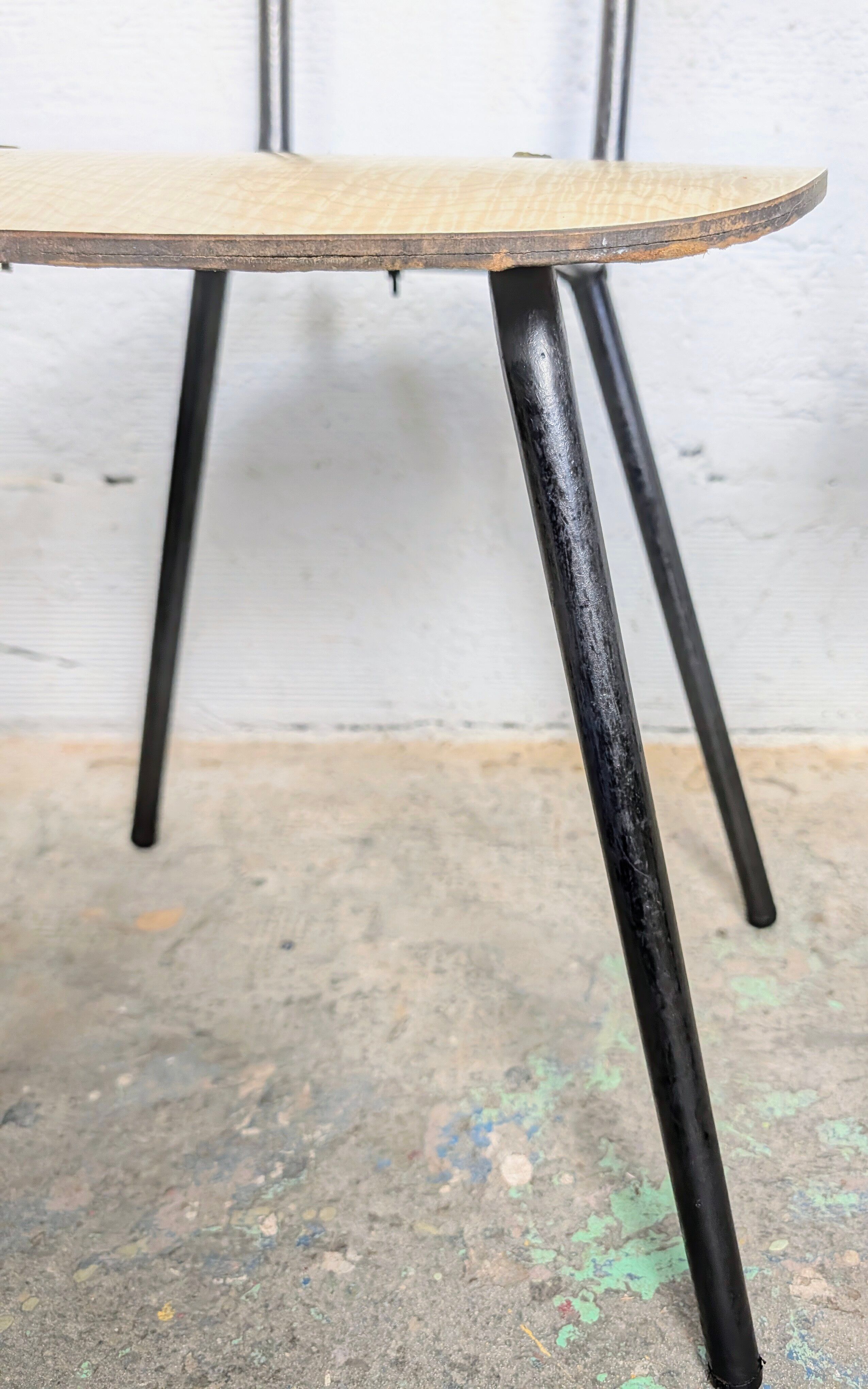 Duo de chaises formica vintage pieds compas années 60