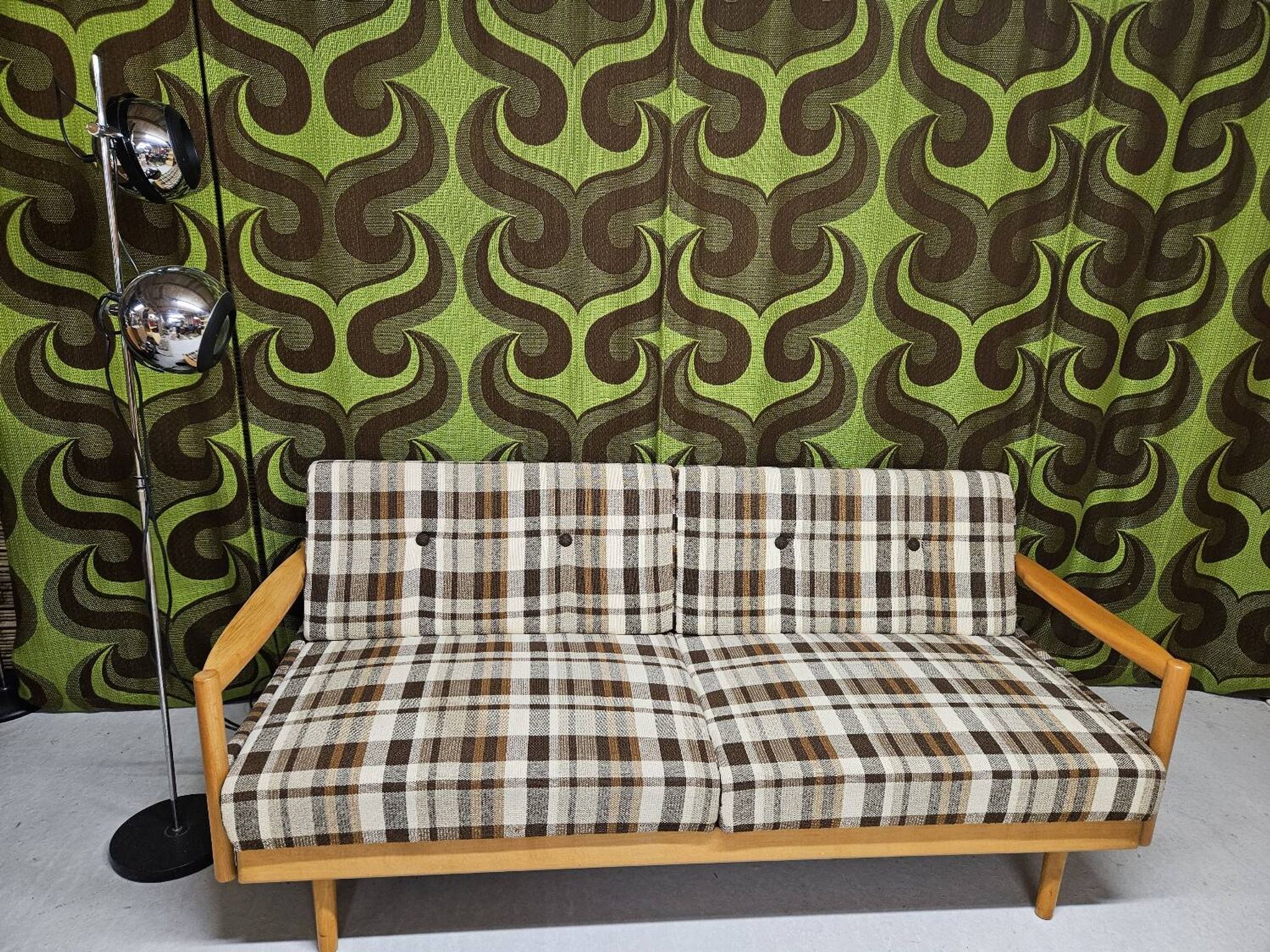 "Stella daybed canapé by Wilhelm Knoll for Knoll Antimott 1950"