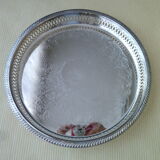 Silver metal serving top28 cm engraved decoration, openwork border