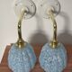 Paire d’appliques murales globes Art Déco